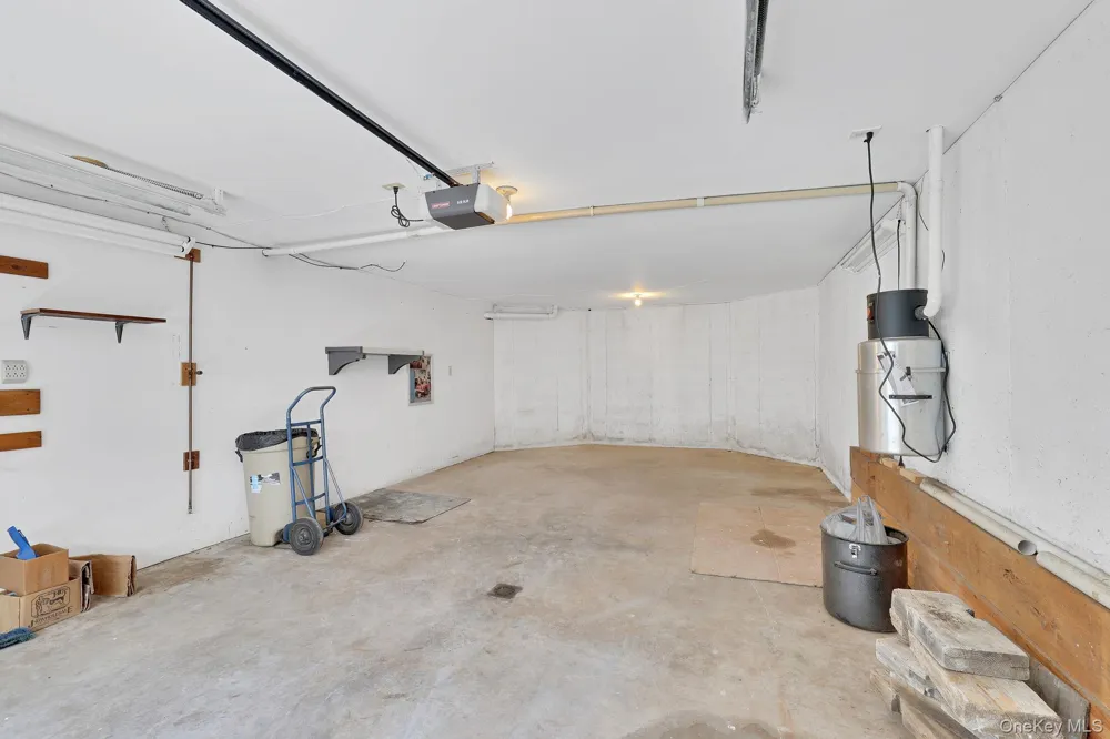 2735 Denning Road Claryville, NY 12725