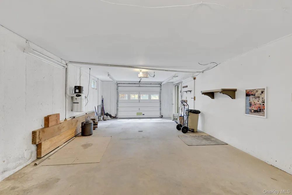 2735 Denning Road Claryville, NY 12725