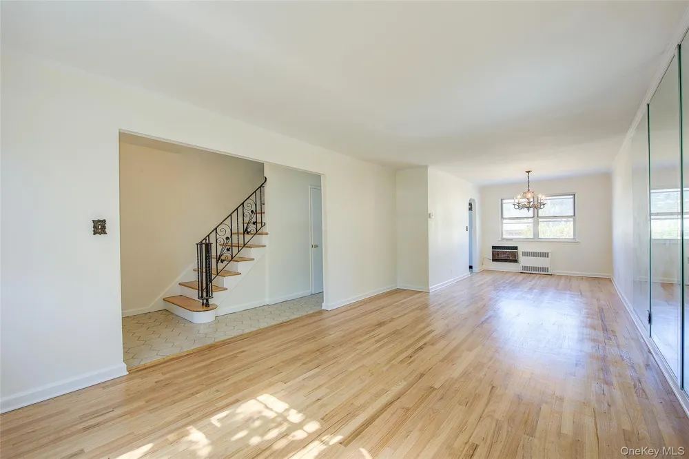 50-35 207th Street Bayside, NY 11364
