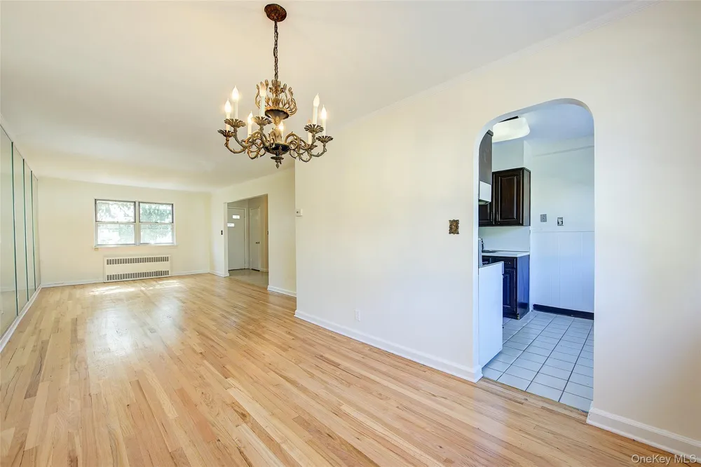 50-35 207th Street Bayside, NY 11364