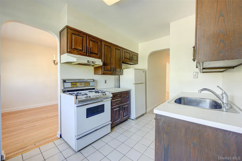 50-35 207th Street Bayside, NY 11364