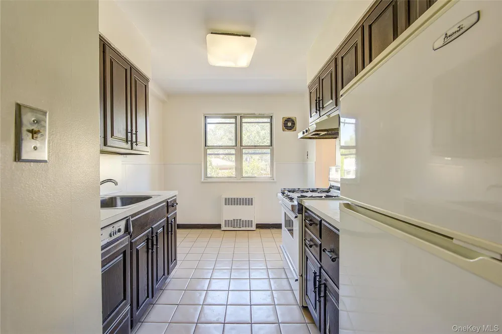 50-35 207th Street Bayside, NY 11364