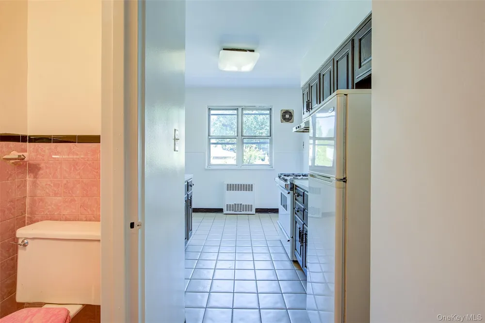 50-35 207th Street Bayside, NY 11364