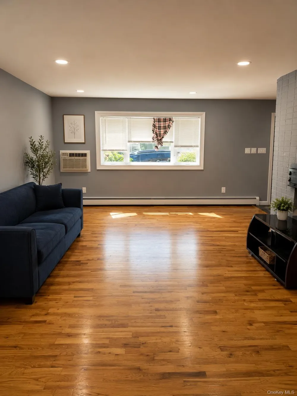 188 West End Avenue Shirley, NY 11967