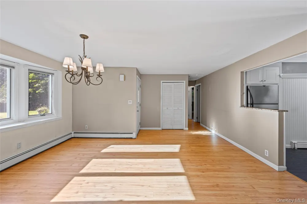 797 Waverly Avenue Holtsville, NY 11742