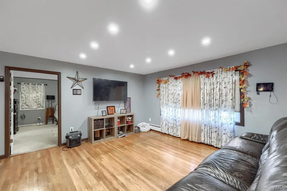 7 Briarwood Avenue Monroe, NY 10950