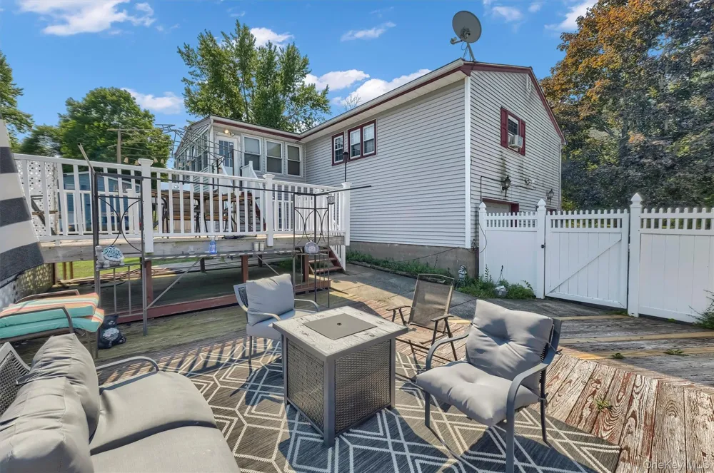 7 Briarwood Avenue Monroe, NY 10950