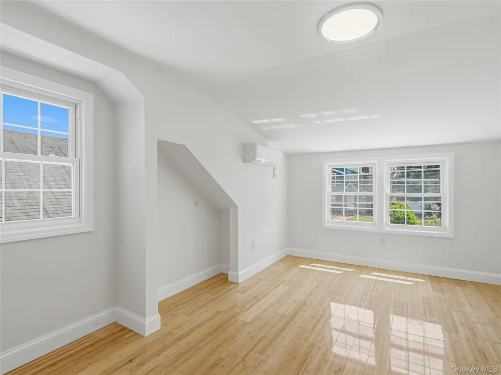 1009 Centennial Avenue Baldwin, NY 11510