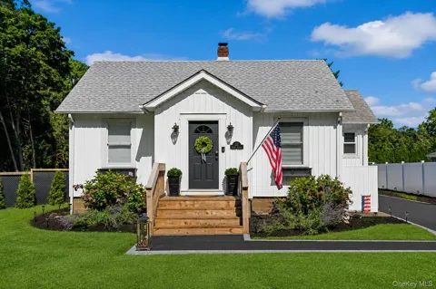 22 South Avenue