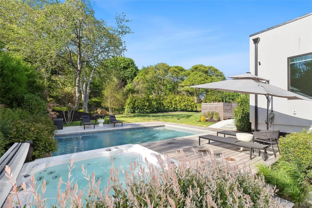 29 Monroe Drive Montauk, NY 11954