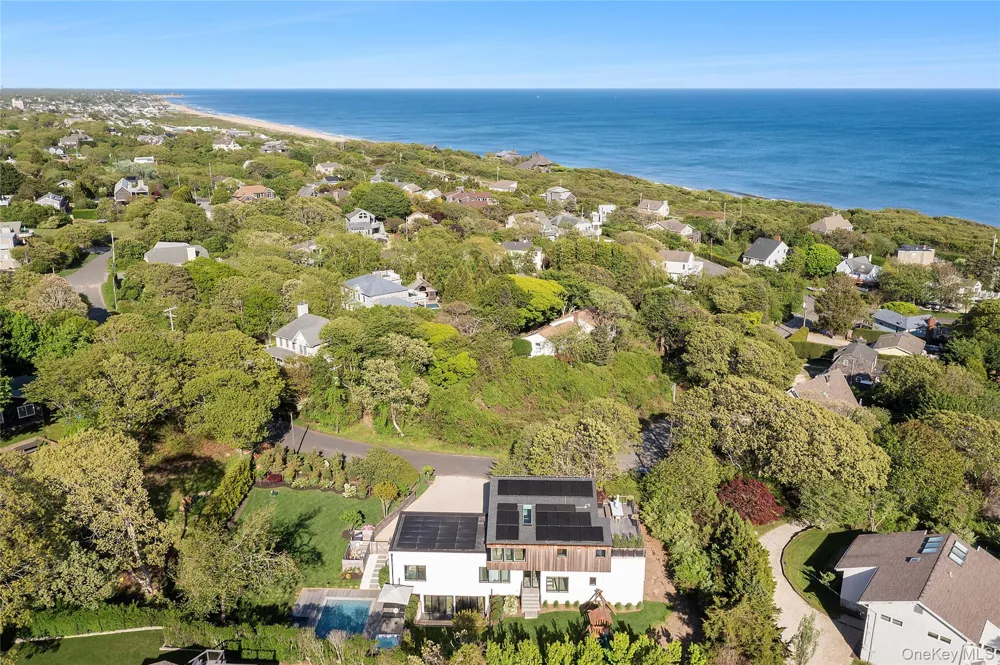 29 Monroe Drive Montauk, NY 11954