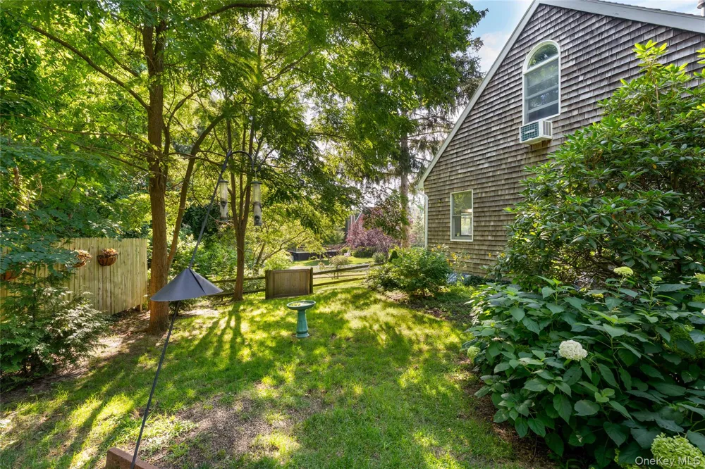19 Washington Avenue E Hampton Bays, NY 11946