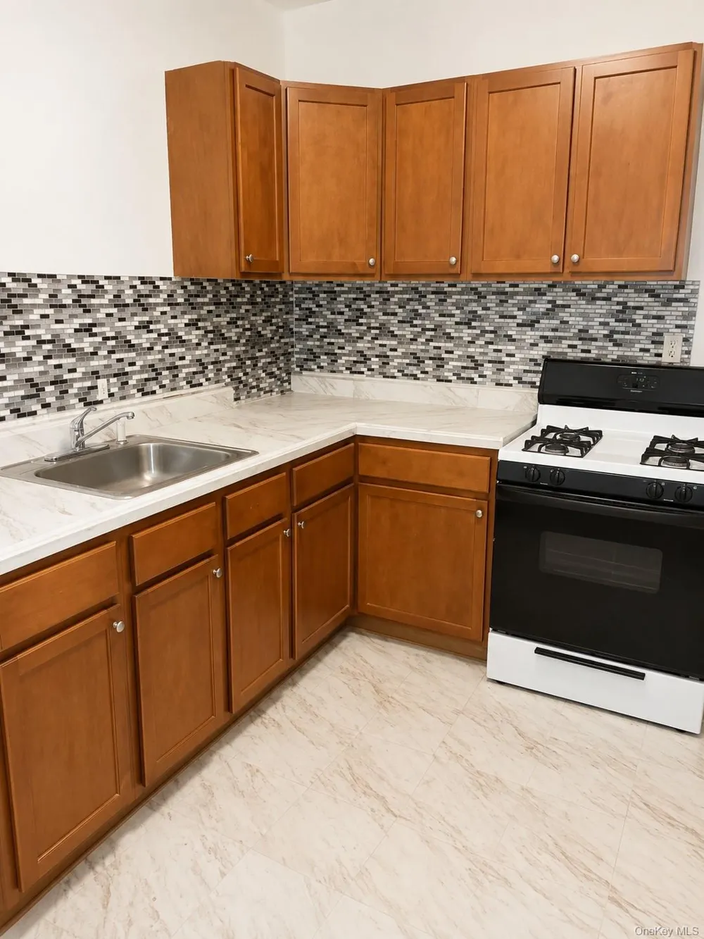 640 S 6th Avenue Mount Vernon, NY 10550