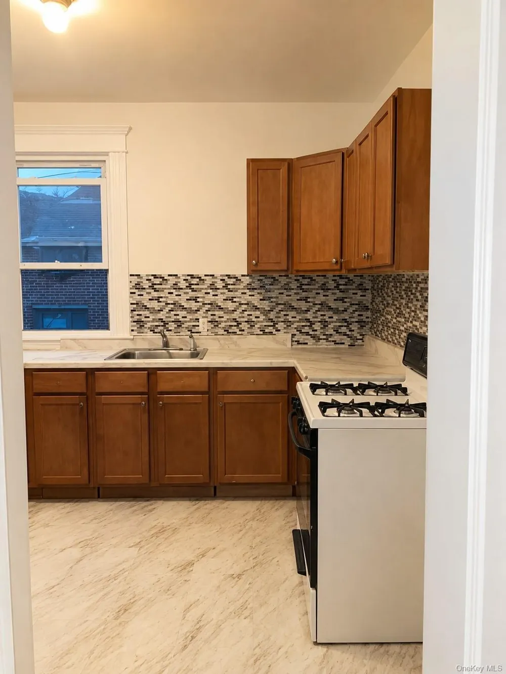 640 S 6th Avenue Mount Vernon, NY 10550