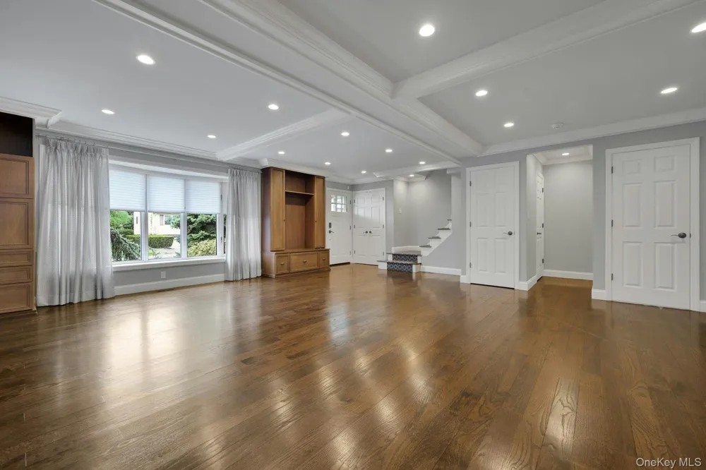 47 Highland Avenue Eastchester, NY 10709