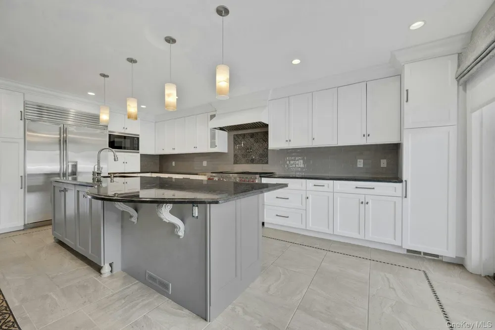 47 Highland Avenue Eastchester, NY 10709