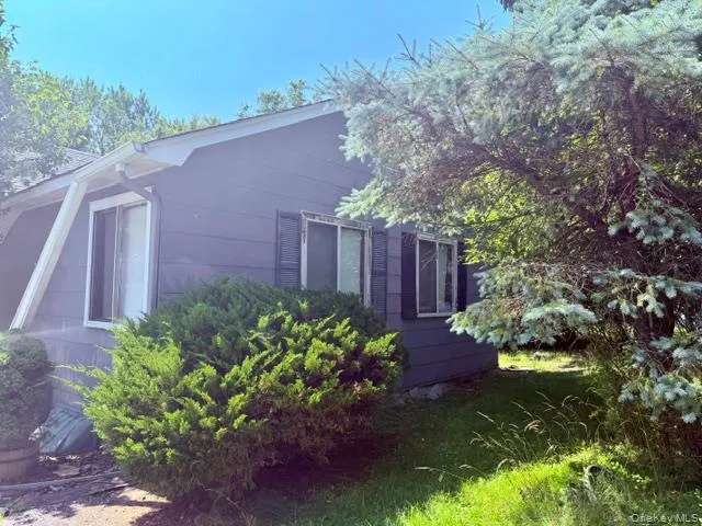102 Hillcrest Avenue Monroe, NY 10950