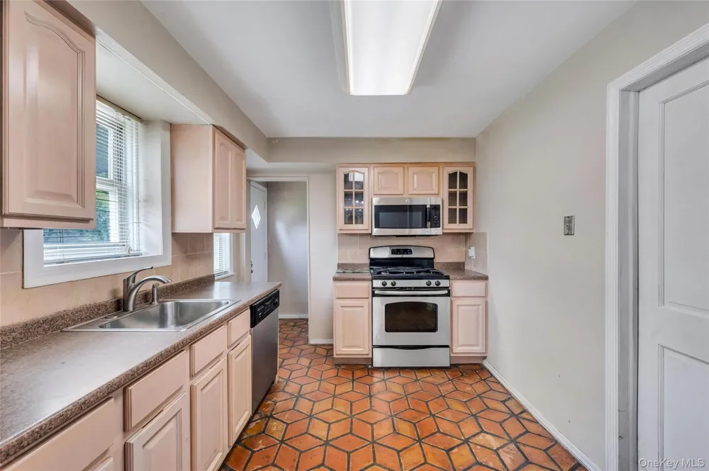 78-28 222nd Street Oakland Gardens, NY 11364
