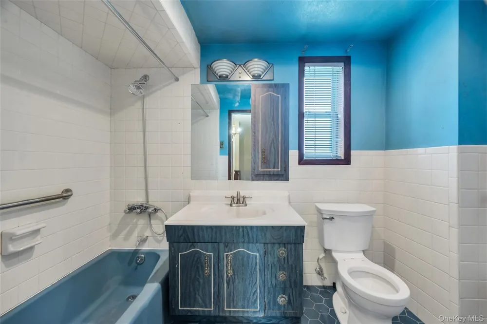 78-28 222nd Street Oakland Gardens, NY 11364