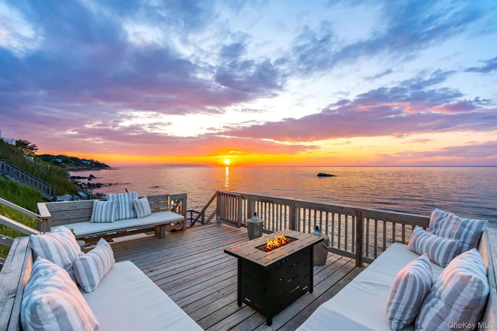 21515 Soundview Avenue Southold, NY 11971