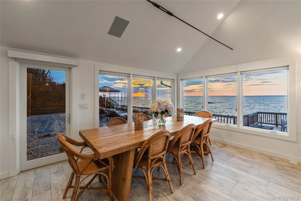 21515 Soundview Avenue Southold, NY 11971