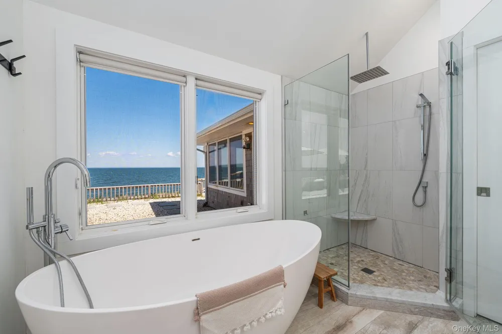 21515 Soundview Avenue Southold, NY 11971