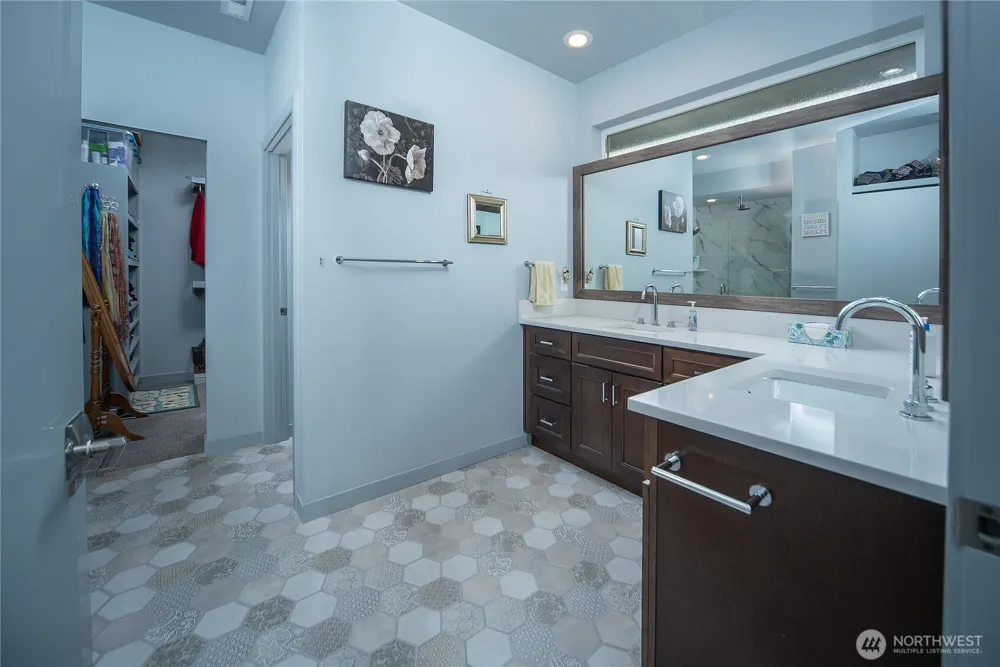202 E Stanford Avenue Ellensburg, WA 98926