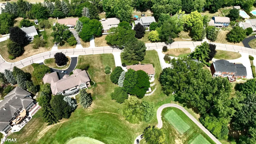 1155 Hickory Hill Dr Drive Rochester Hills City, MI 48309