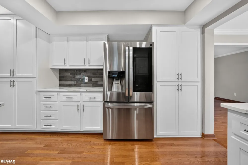 1155 Hickory Hill Dr Drive Rochester Hills City, MI 48309