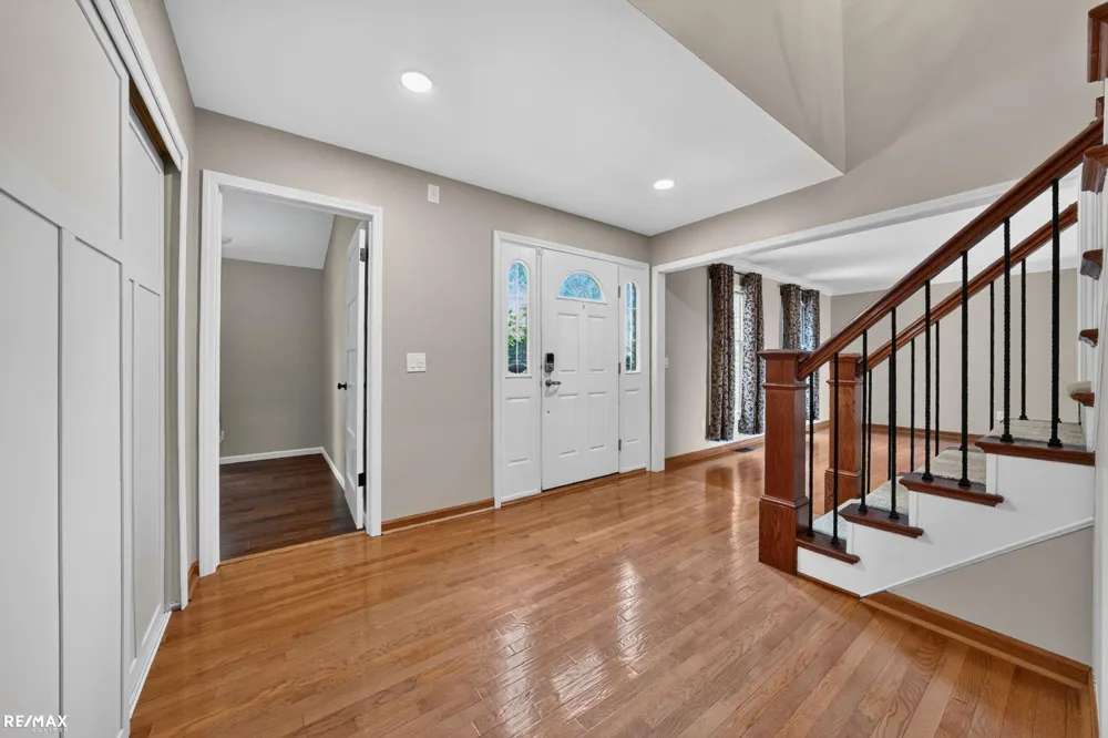 1155 Hickory Hill Dr Drive Rochester Hills City, MI 48309