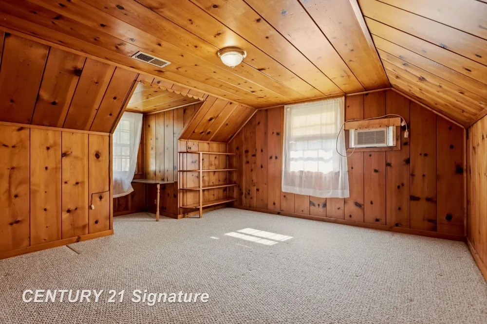1525 Beech Street Saginaw City, MI 48602