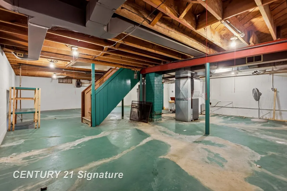 1525 Beech Street Saginaw City, MI 48602