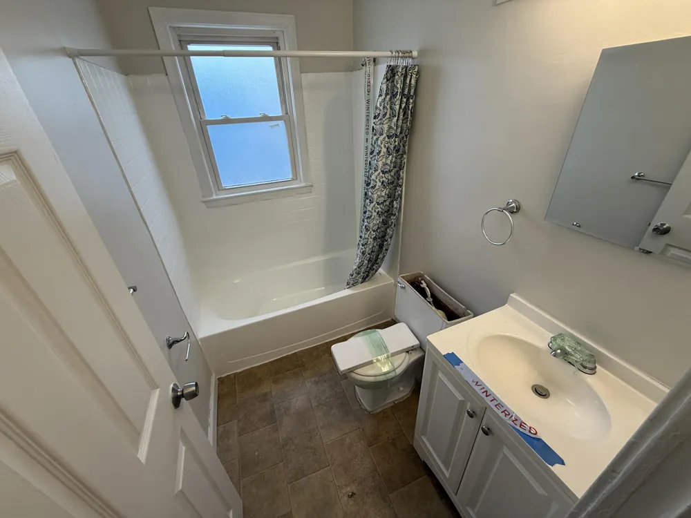 22765 Rosalind Avenue Eastpointe City, MI 48021