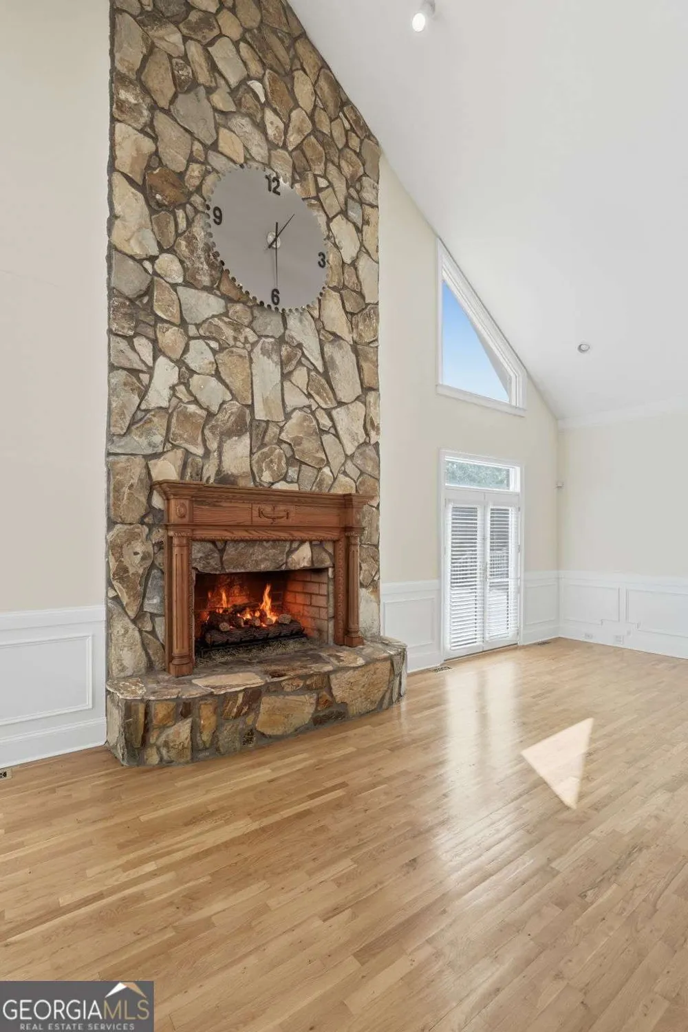 1202 Hodges CIR Mansfield, GA 30055