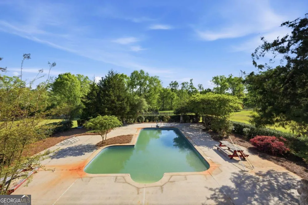 1202 Hodges CIR Mansfield, GA 30055