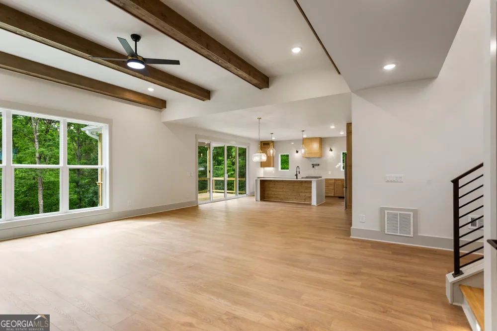 154 Planters CRK Baldwin, GA 30511