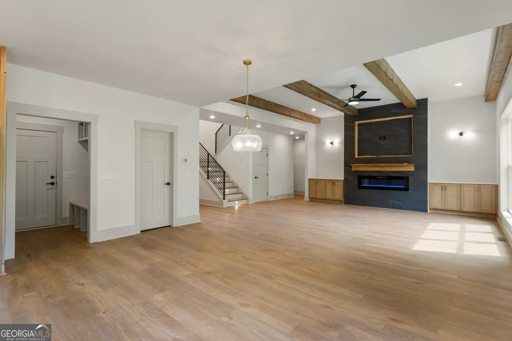 154 Planters CRK Baldwin, GA 30511