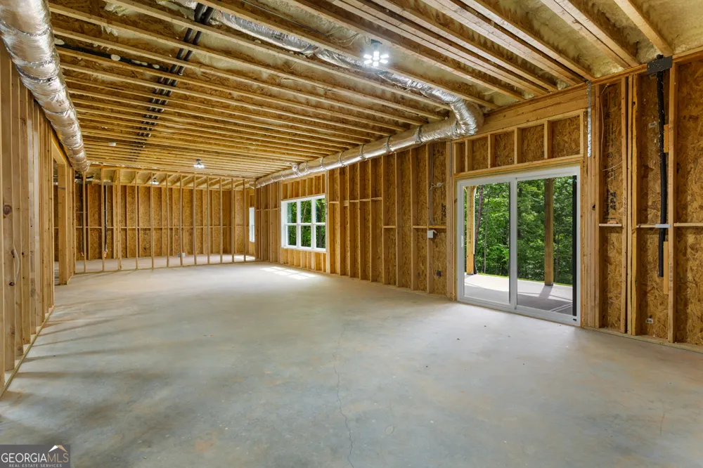 154 Planters CRK Baldwin, GA 30511