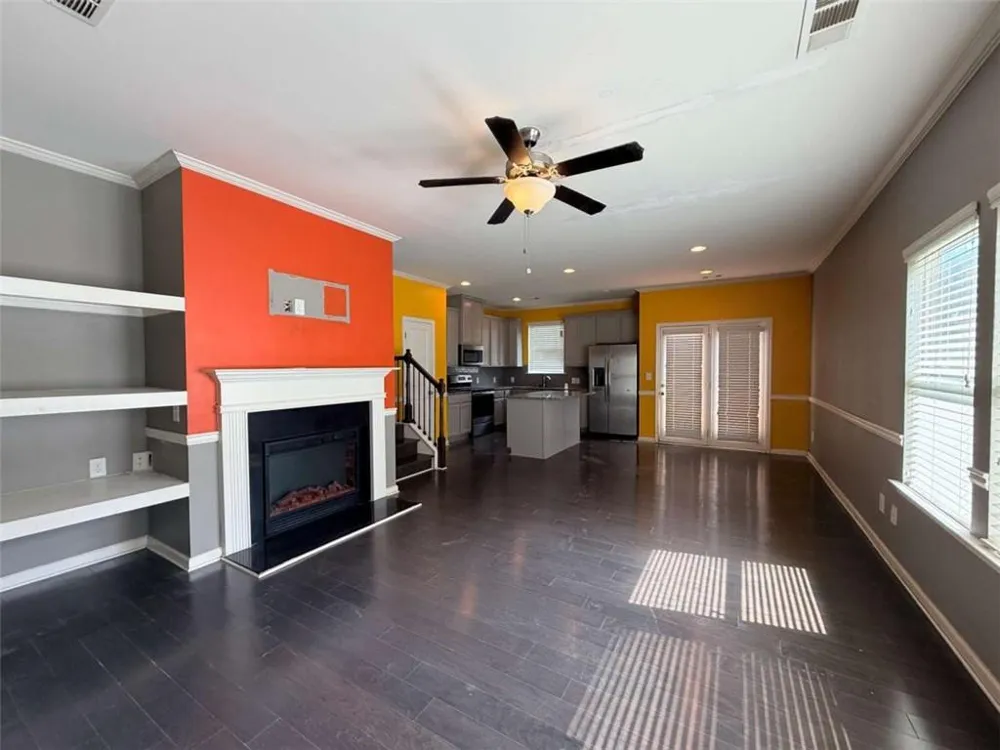 2352 Rolling Trail Lithonia, GA 30058