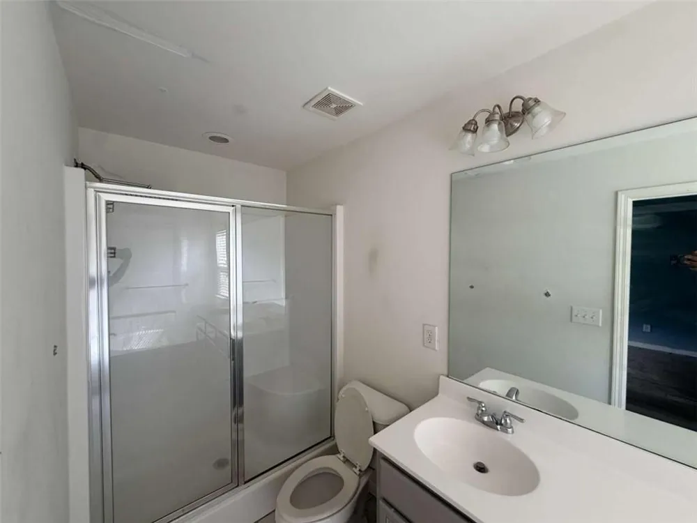 2352 Rolling Trail Lithonia, GA 30058
