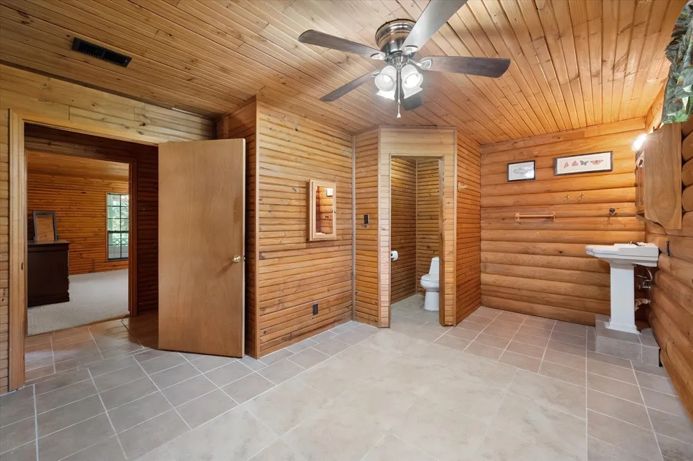 5035 Loper Circle Streetman, TX 75859