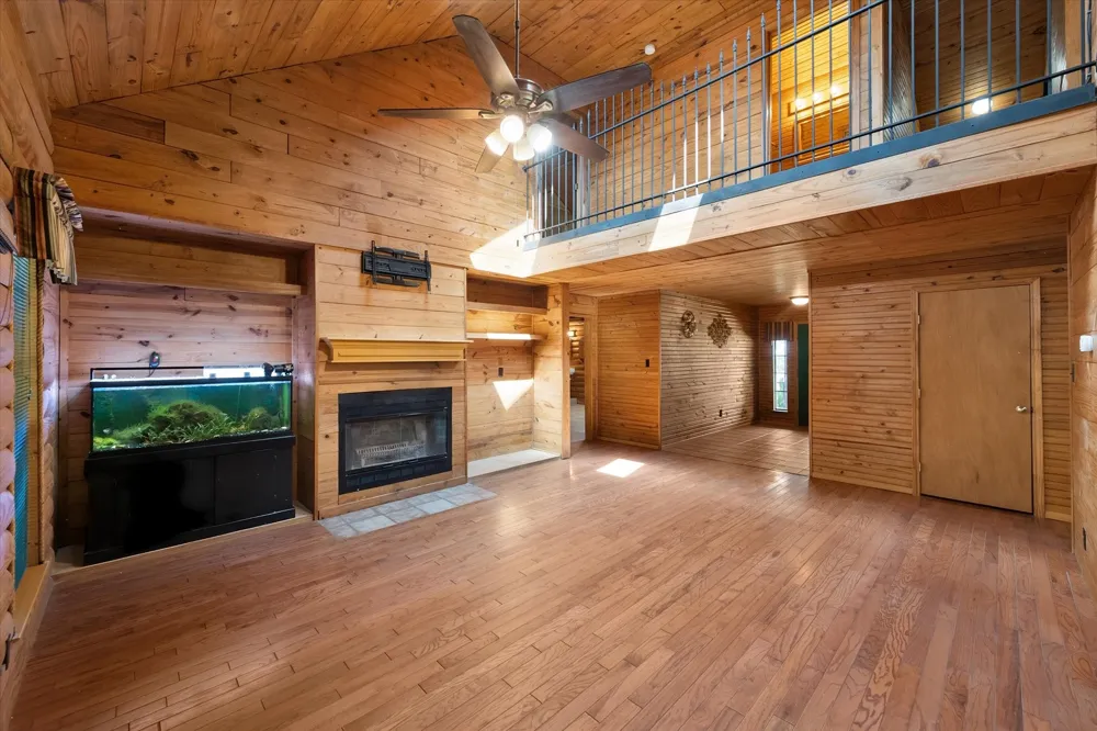 5035 Loper Circle Streetman, TX 75859