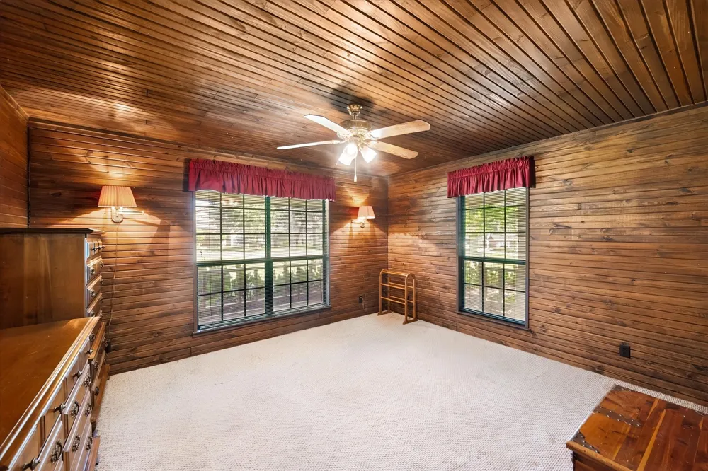 5035 Loper Circle Streetman, TX 75859