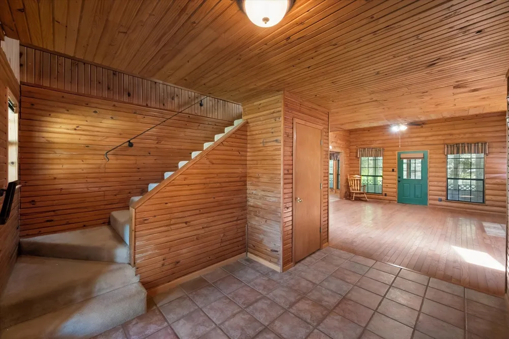 5035 Loper Circle Streetman, TX 75859