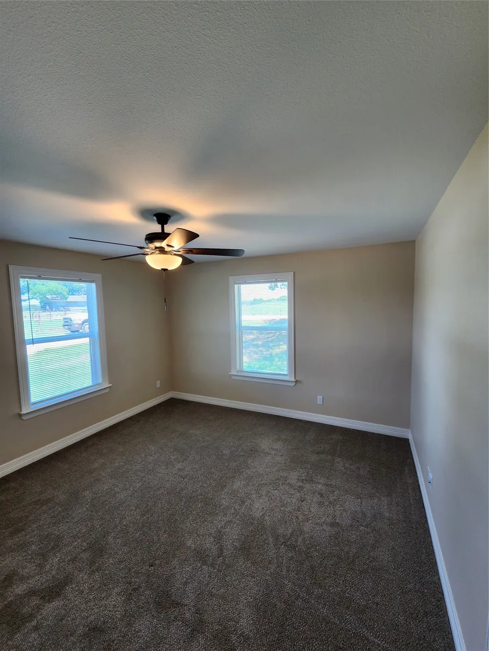 20 County Road 175 Whitesboro, TX 76273