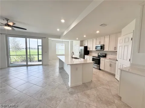 Grassland Lane #2813