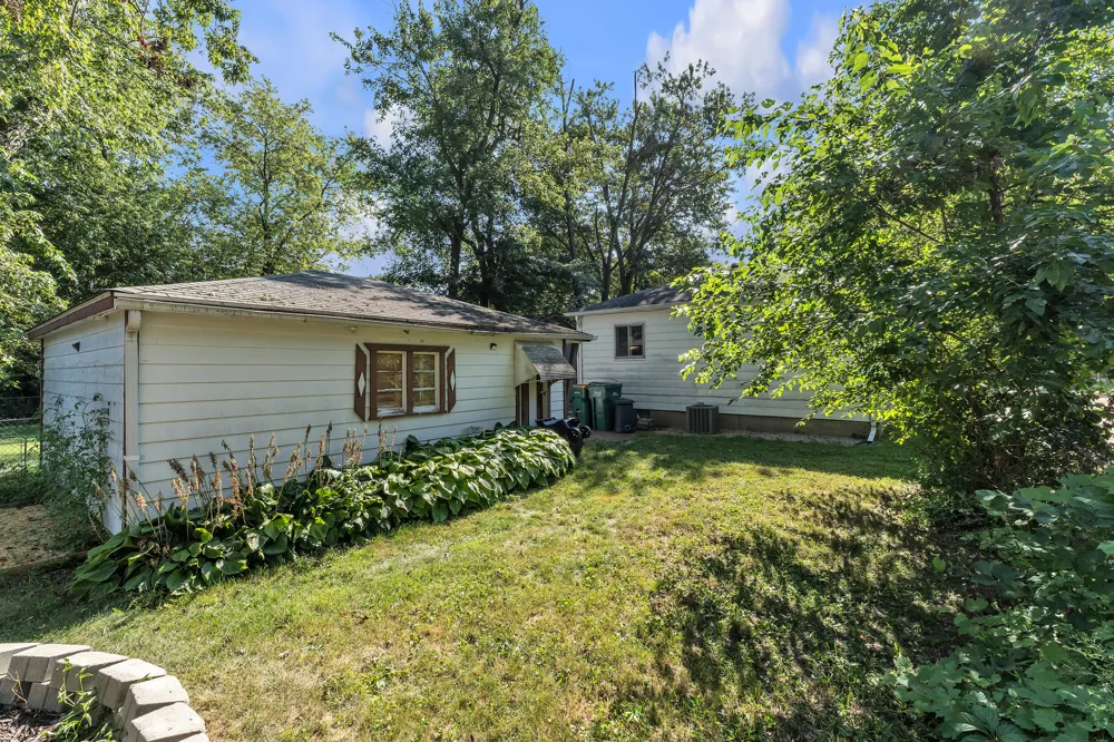 99 Devonshire Street Ypsilanti, MI 48198