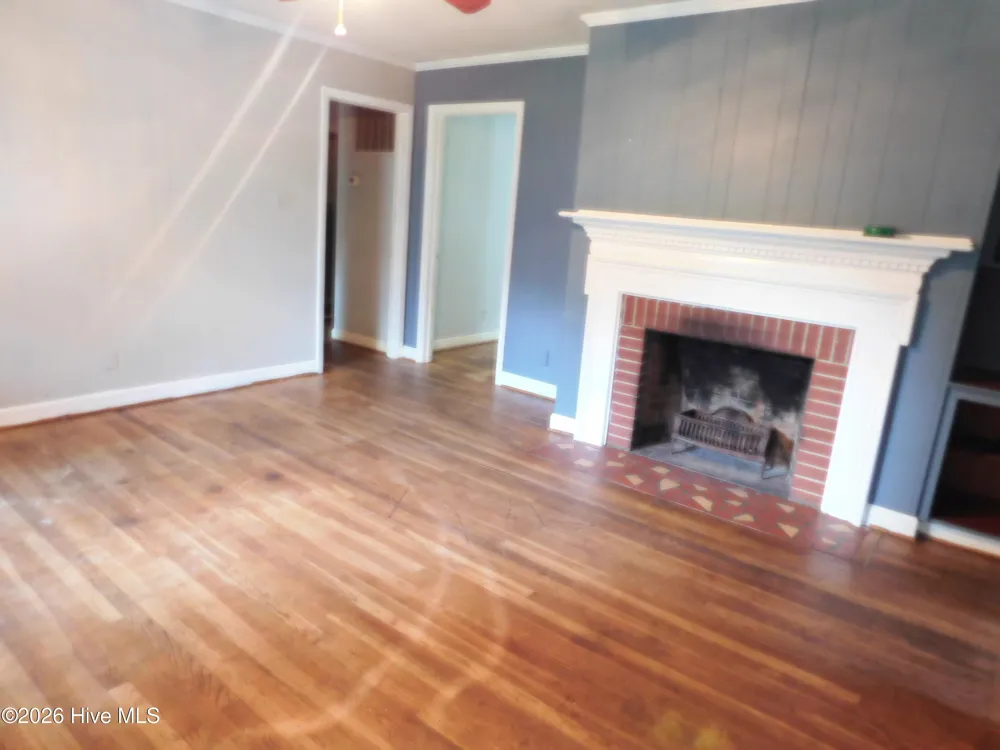 604 Everett Street Laurinburg, NC 28352