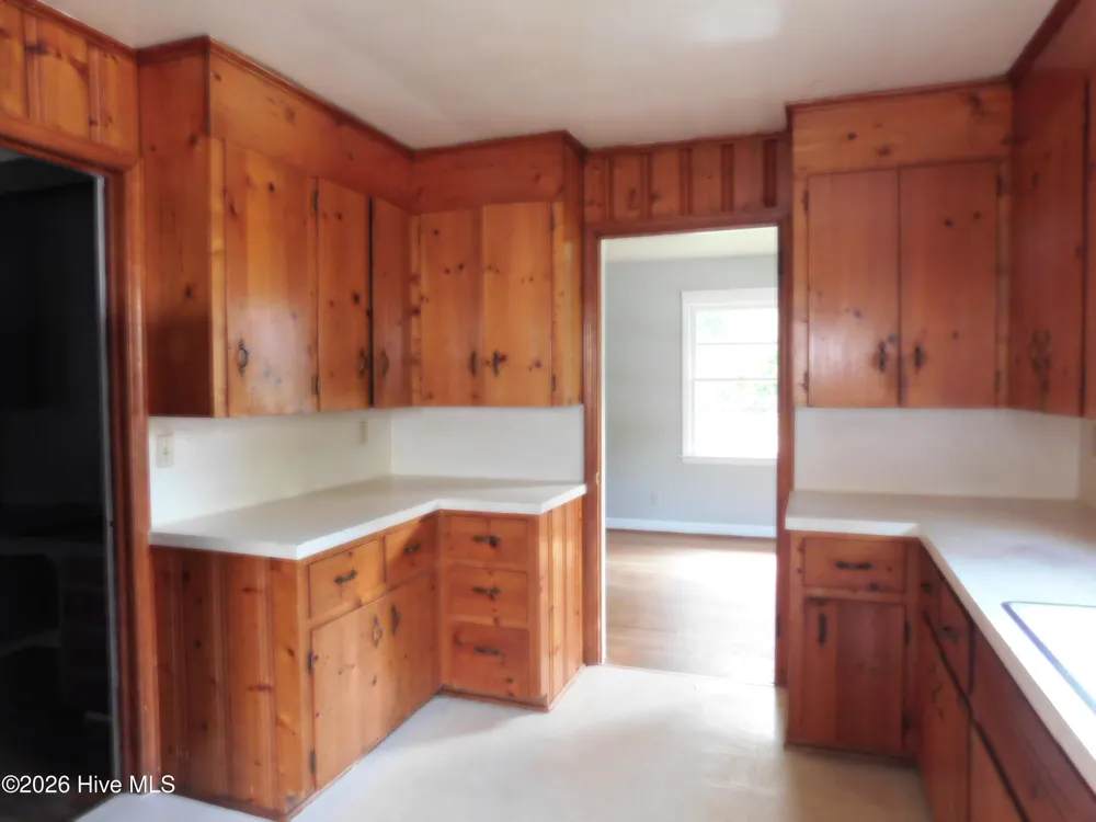 604 Everett Street Laurinburg, NC 28352
