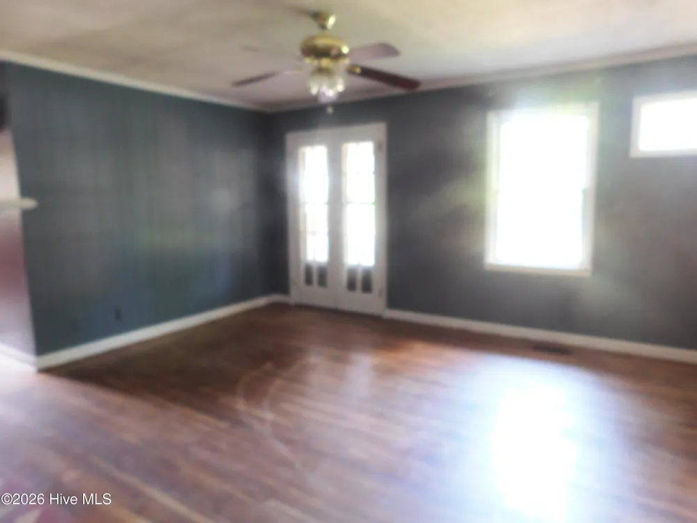 604 Everett Street Laurinburg, NC 28352